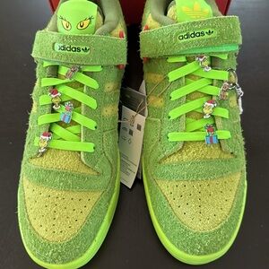 NIB Adidas Dr. Seuss X Forum Low ‘ The Grinch’